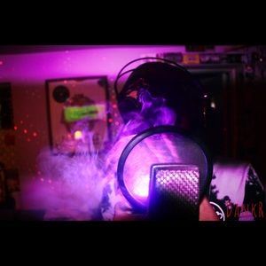 Meet your Posher, Mike